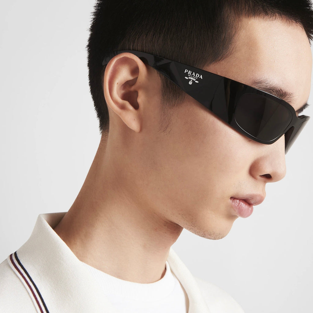 Lunettes de soleil Prada Symbole PR15WS noires