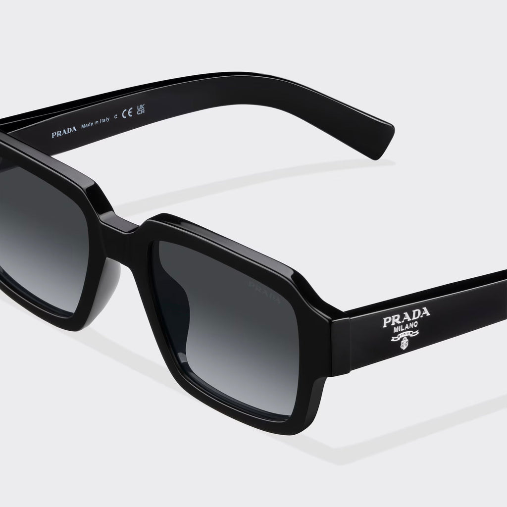 Lunettes de soleil Prada PR18WV