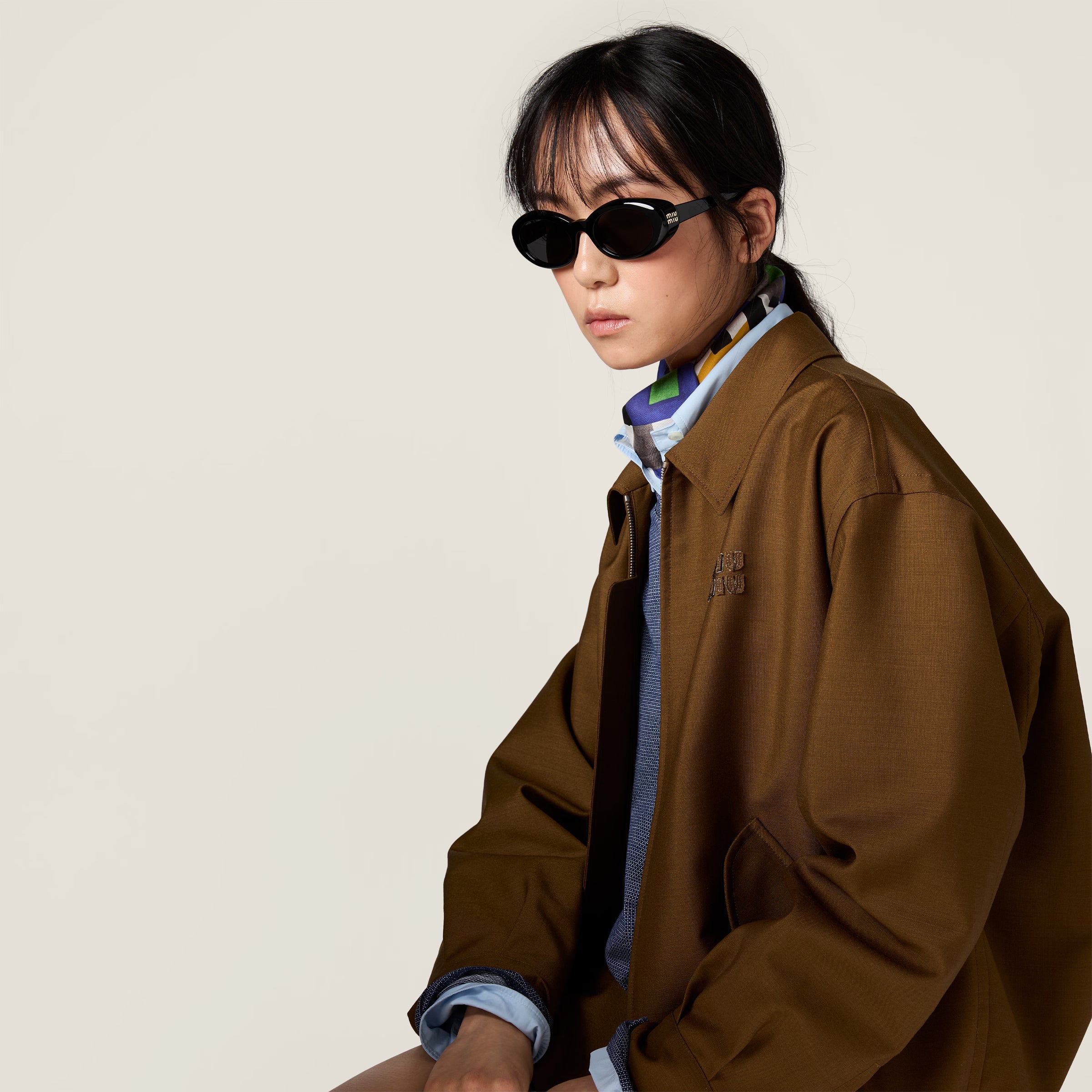 Lunettes de soleil Glimpse MU04ZS
