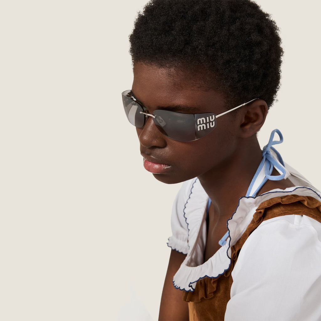 Lunettes de soleil MIU MIU MUZS argentées
