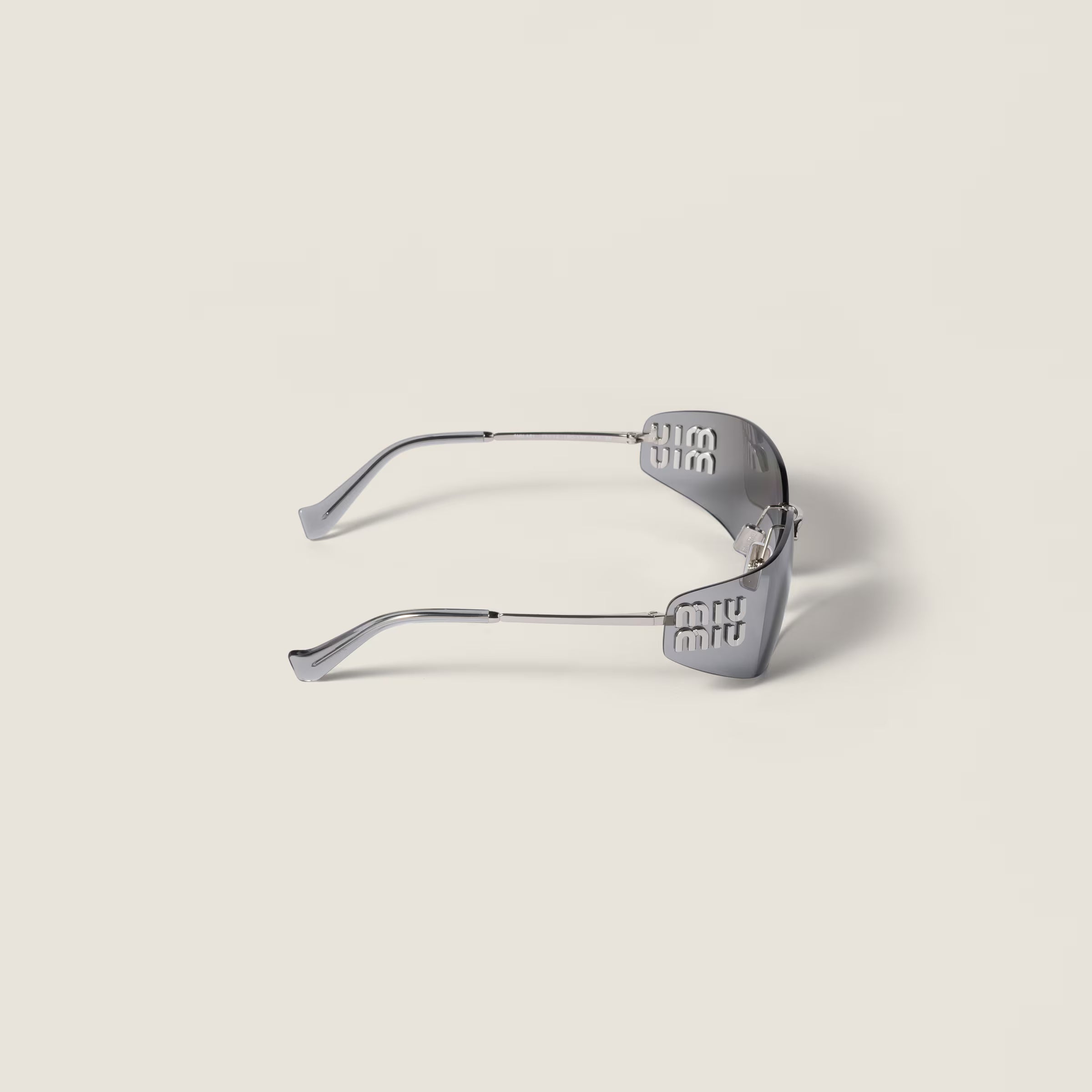 Lunettes de soleil MIU MIU MUZS argentées