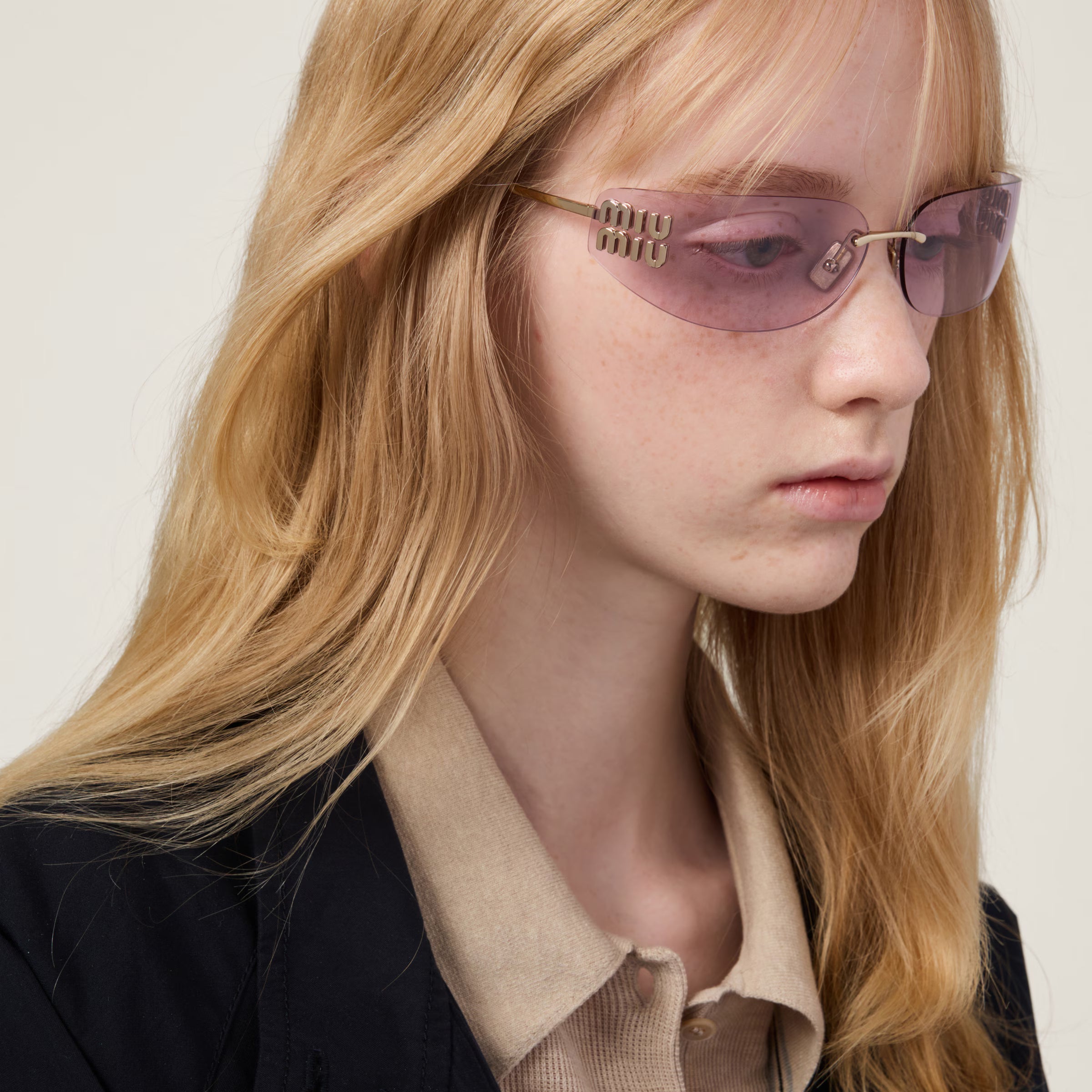 Lunettes de soleil MIU MIU MUZS Or pâle