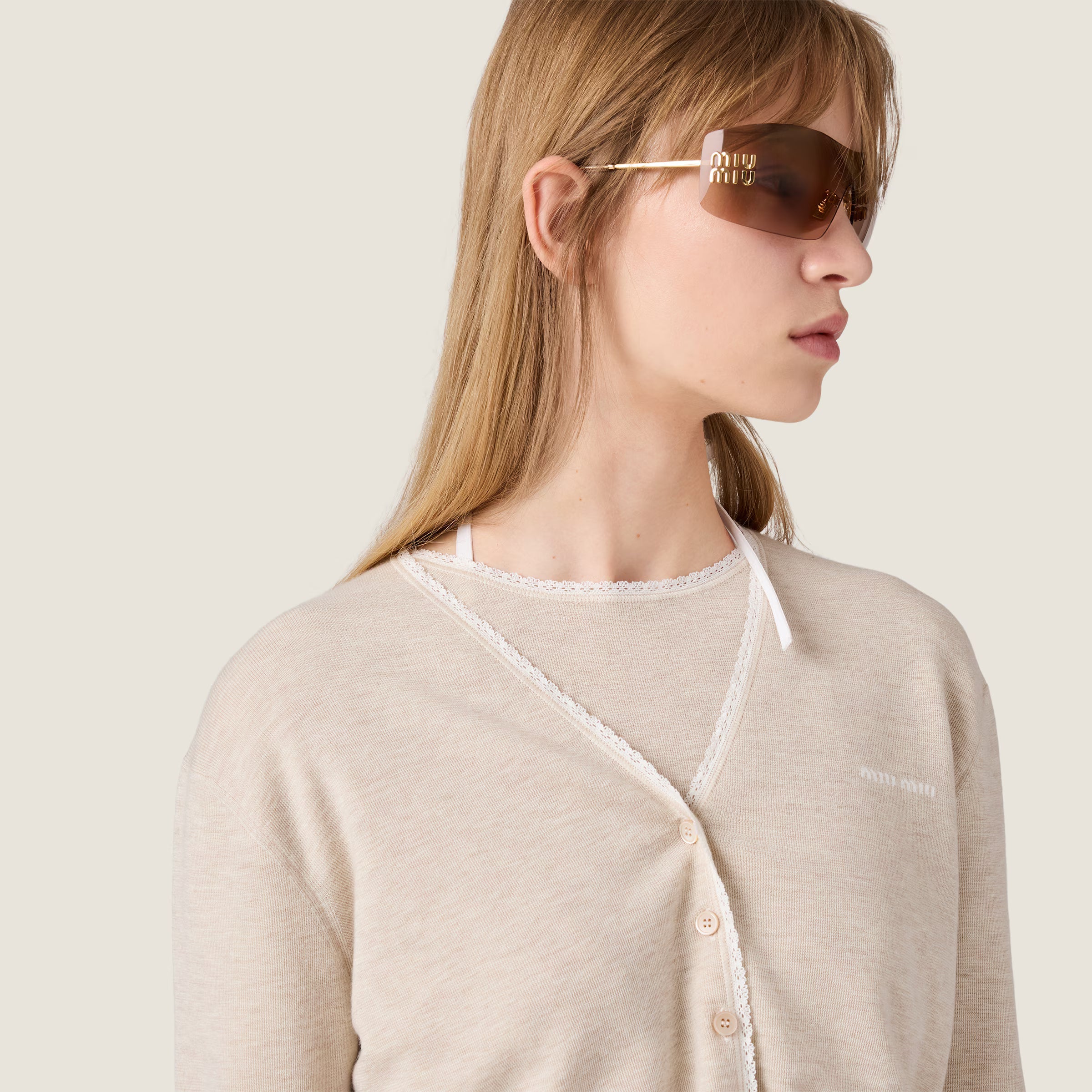 Lunettes de soleil MIU MIU MUZS
