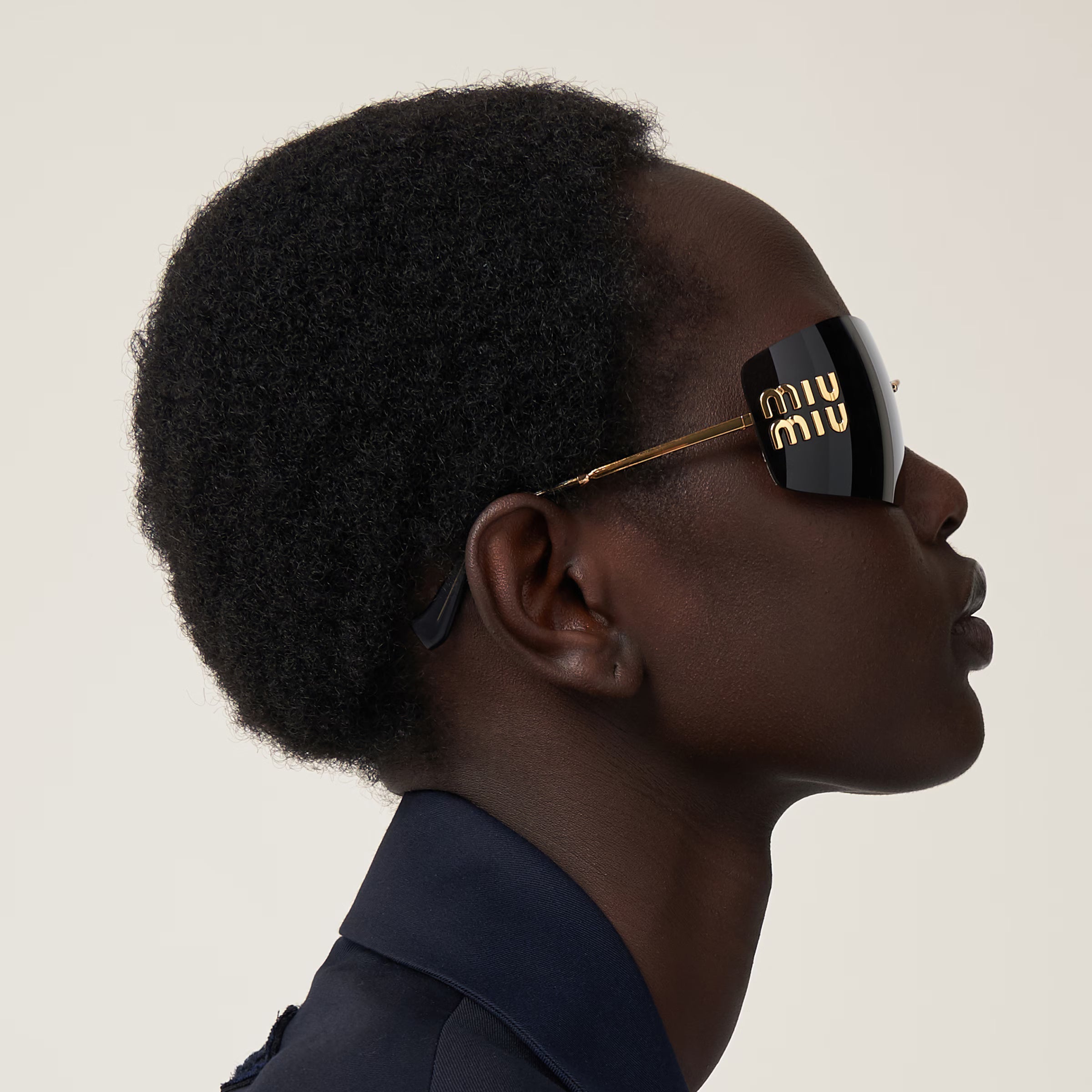 Lunettes de soleil MIU MIU MUZS